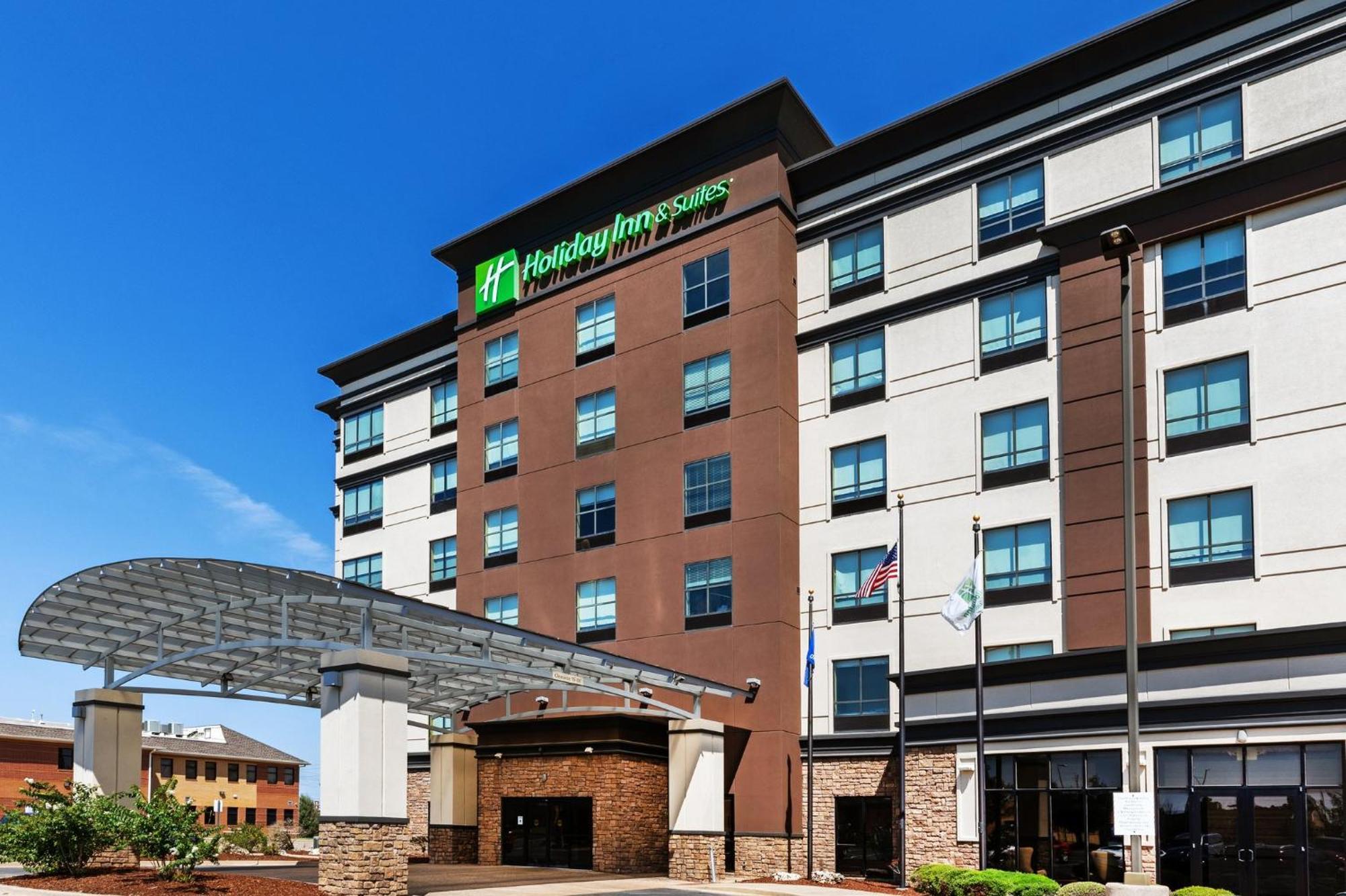 Holiday Inn Hotel & Suites Tulsa South, An Ihg Hotel Exterior foto